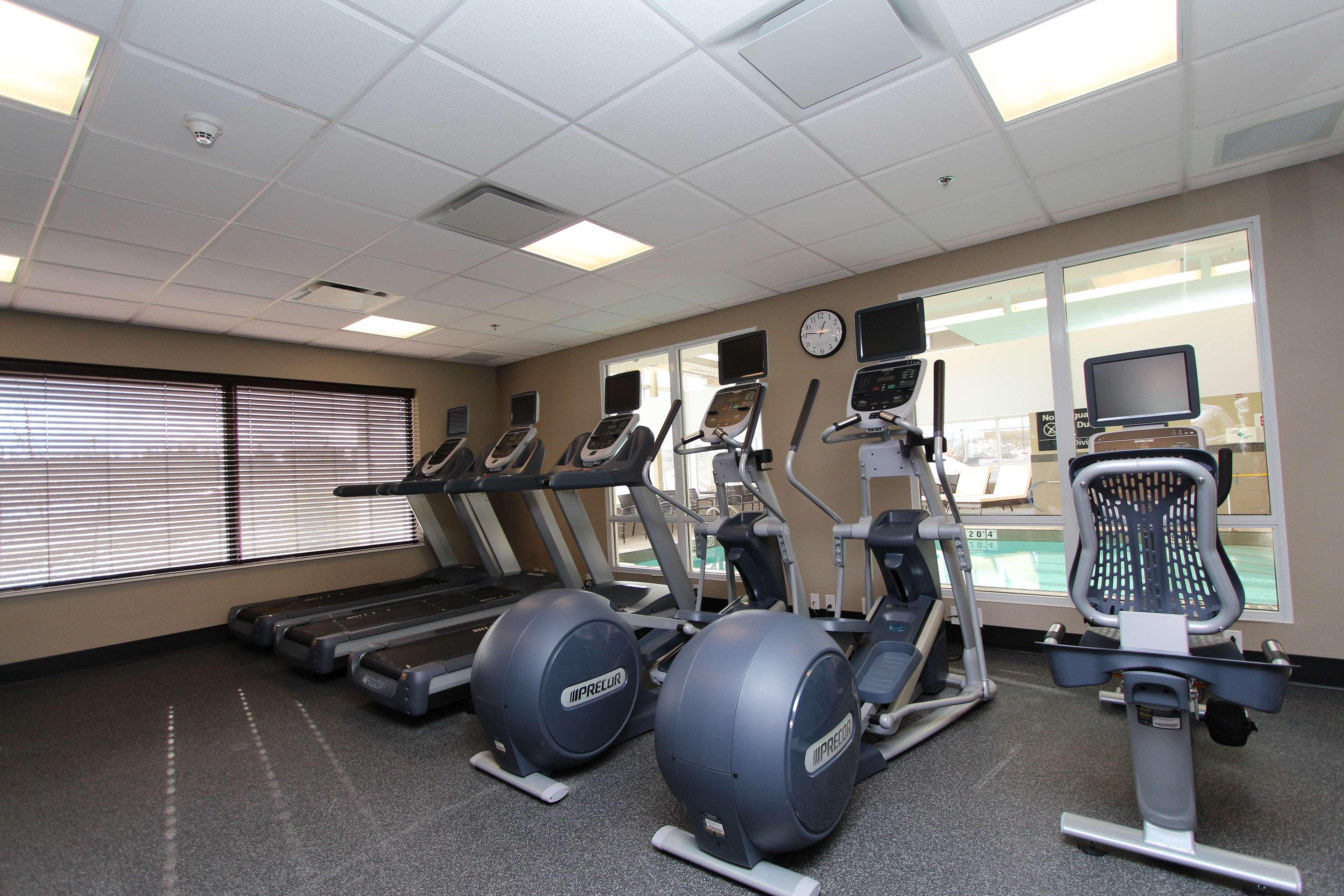 Hampton Inn & Suites By Hilton St. John'S Airport Bagian luar foto