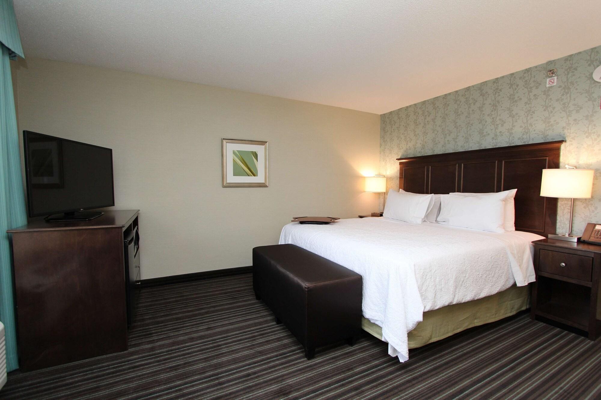 Hampton Inn & Suites By Hilton St. John'S Airport Bagian luar foto