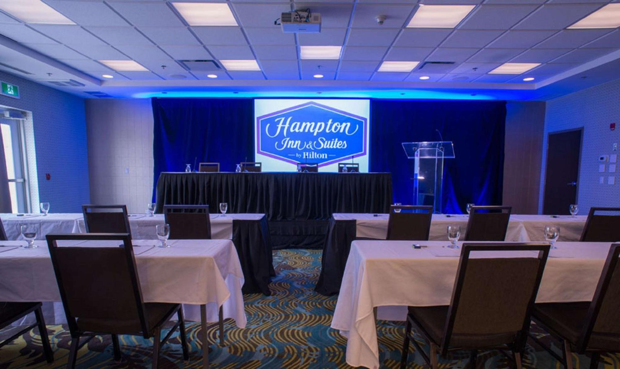 Hampton Inn & Suites By Hilton St. John'S Airport Bagian luar foto