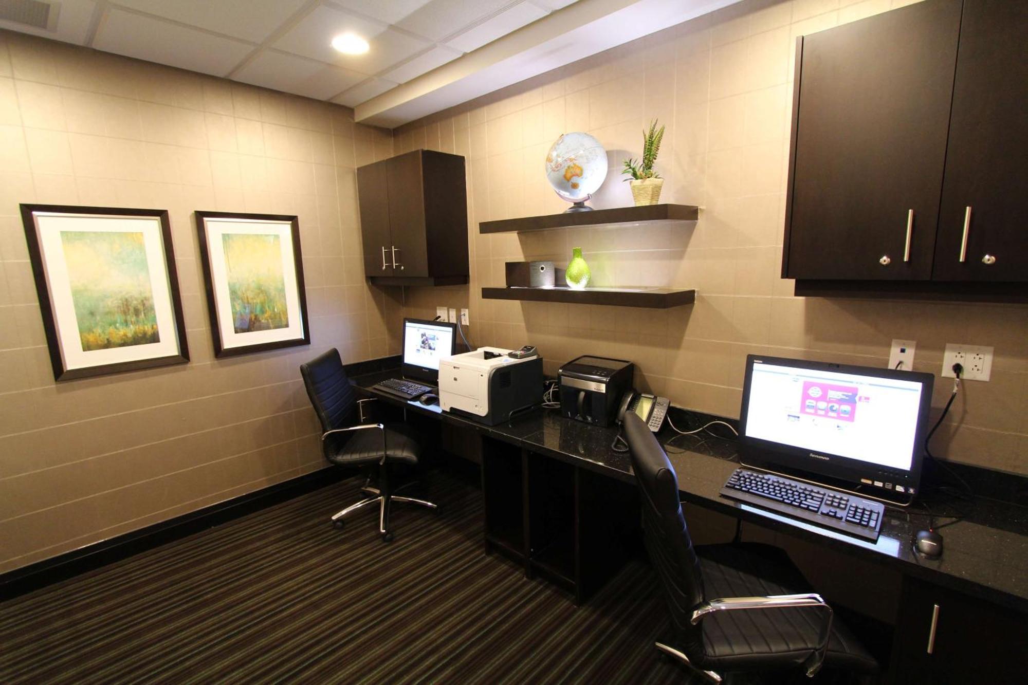 Hampton Inn & Suites By Hilton St. John'S Airport Bagian luar foto